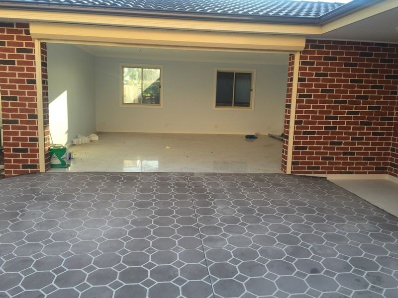 21a Geelong Crescent, St Johns Park NSW 2176