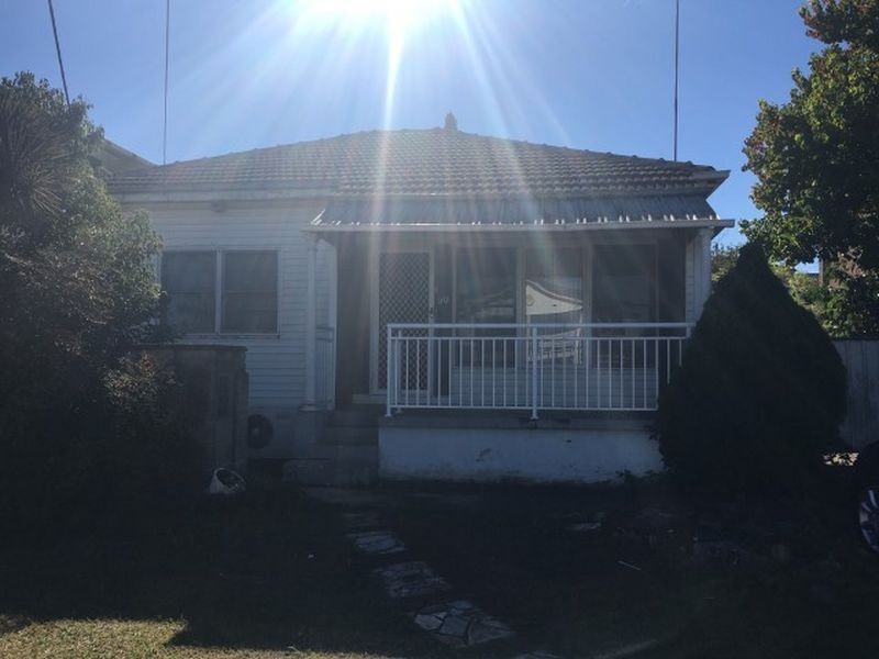 90 Lombard Street, Fairfield West NSW 2165