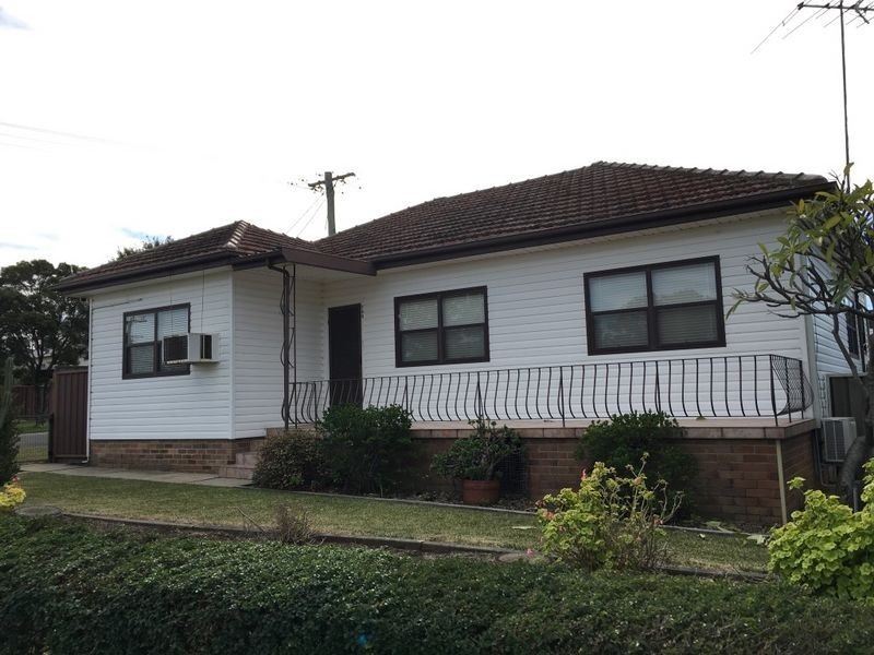 260 Smithfield Road, Fairfield West NSW 2165