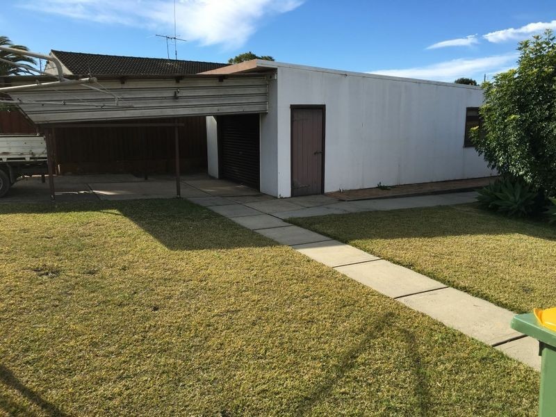 260 Smithfield Road, Fairfield West NSW 2165