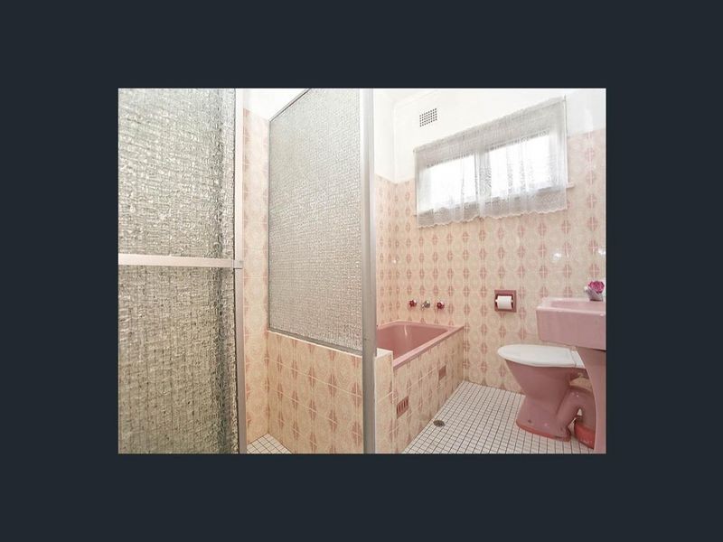 16 Tripoli Road,, Fairfield West NSW 2165