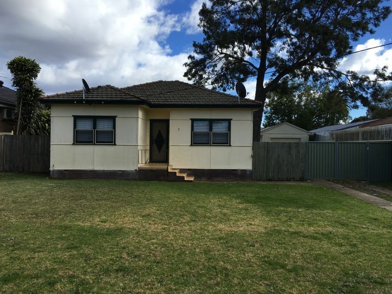 7 Bromley St,, Canley Vale NSW 2166
