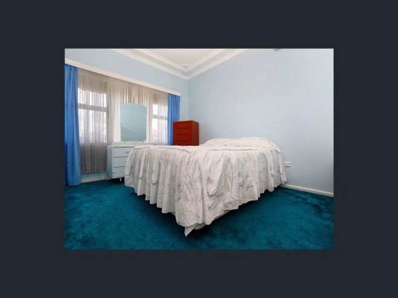 16 Tripoli Rd,, Fairfield West NSW 2165
