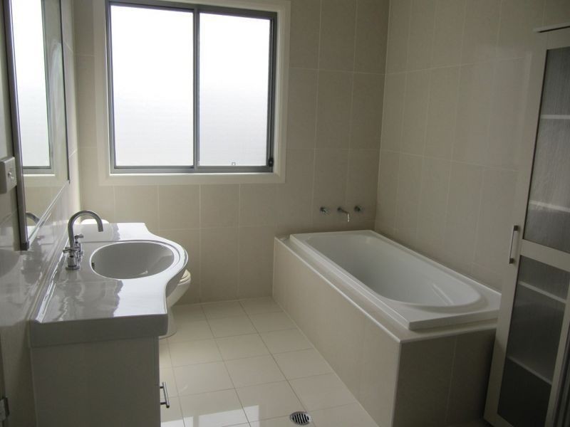 2d Lackey Street, Fairfield NSW 2165