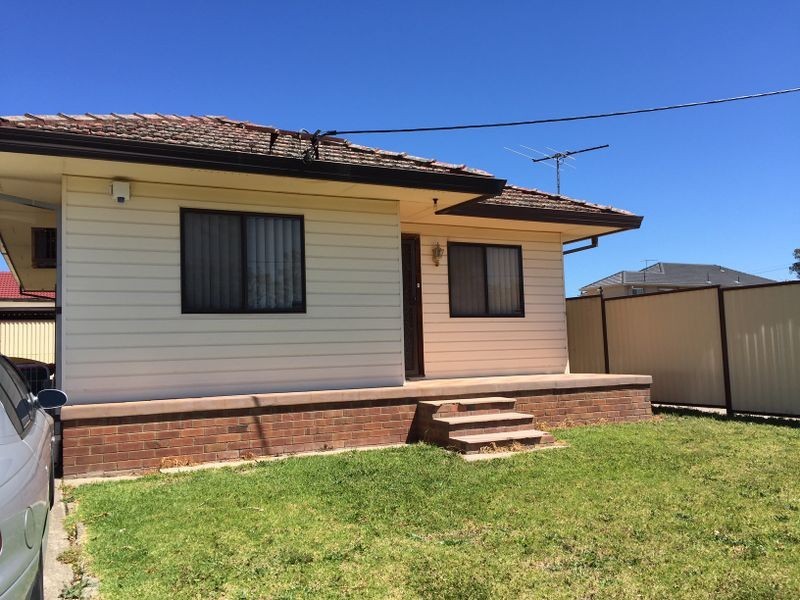 80a Gipps Street, Smithfield NSW 2164