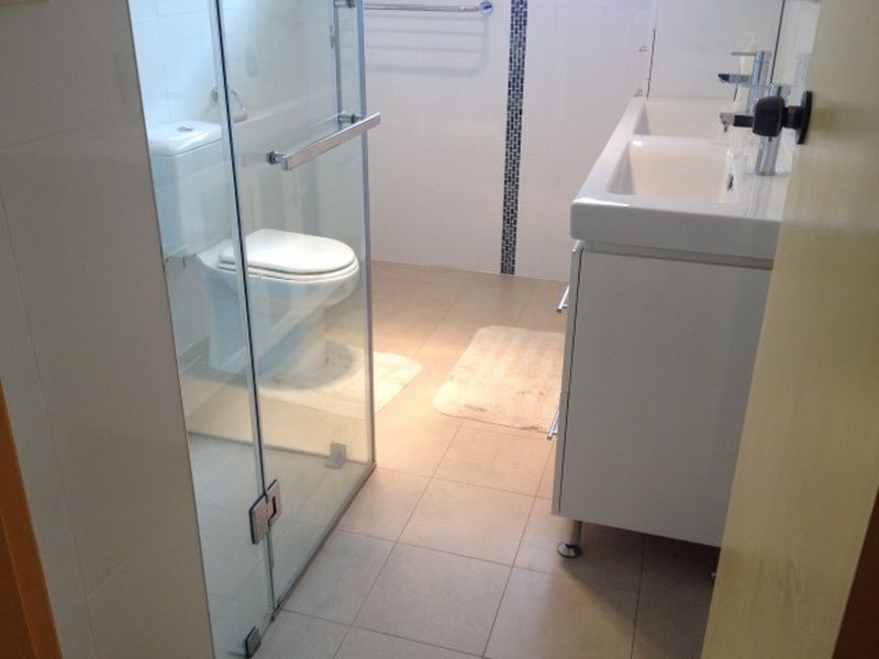 63 Melbourne Road, St Johns Park NSW 2176