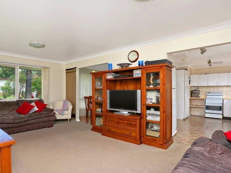 1 Wesley Pl, Greystanes NSW 2145