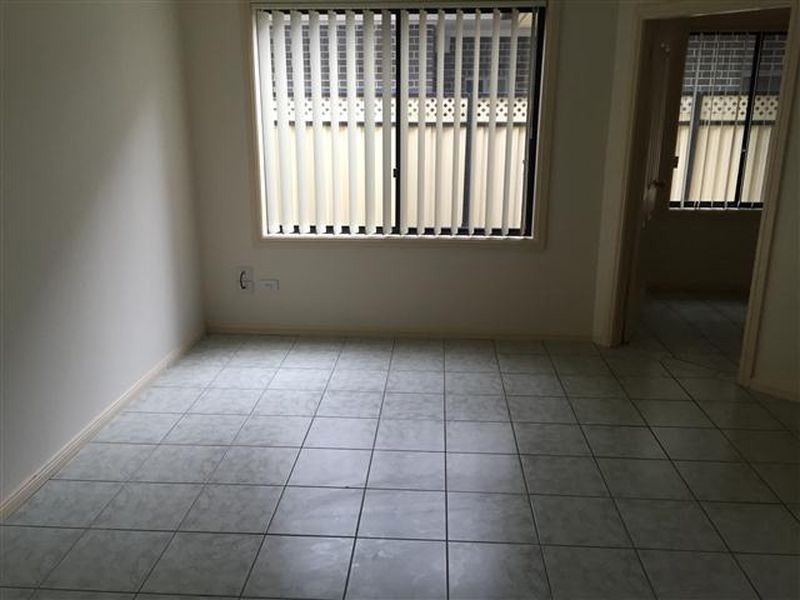 67 Denniston Avenue, Guildford NSW 2161