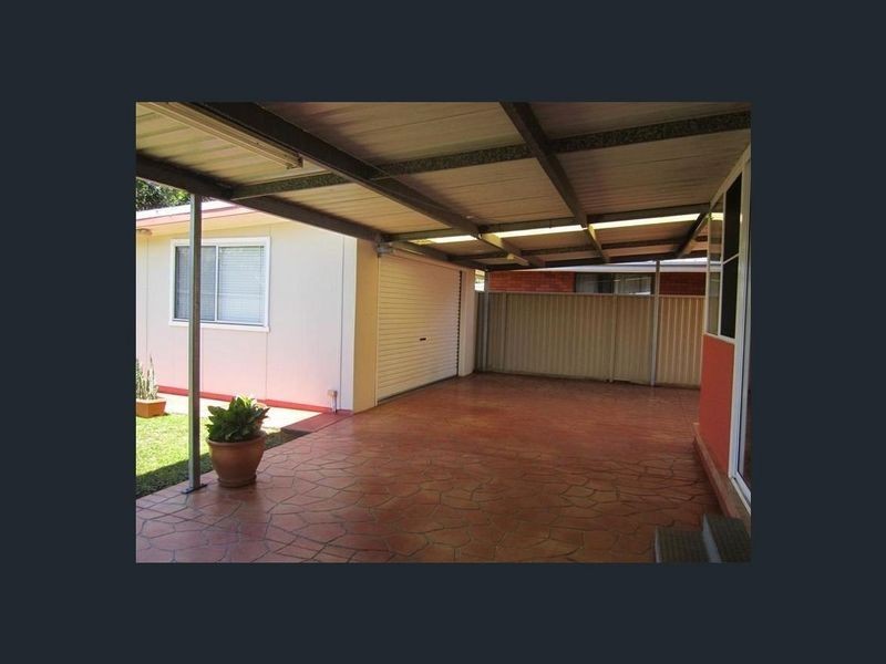 88 Charles Street, Smithfield NSW 2164