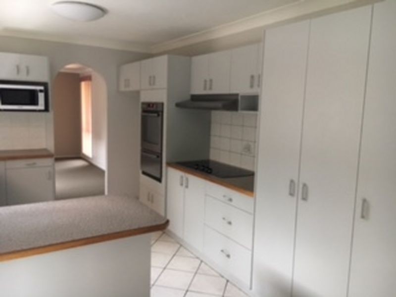 28 Candlewood Street,, Bossley Park NSW 2176