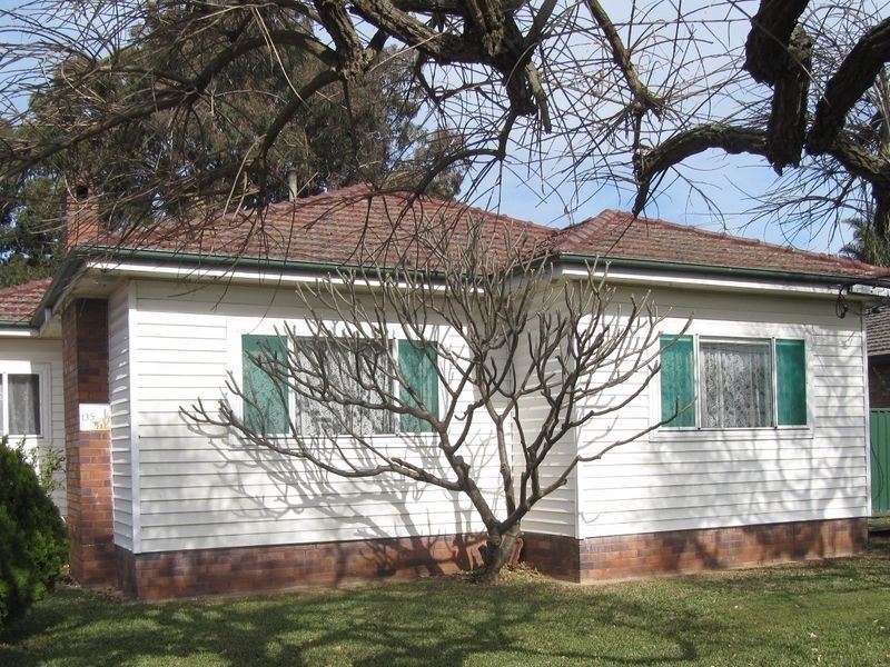 135 Station Street, Fairfield NSW 2165