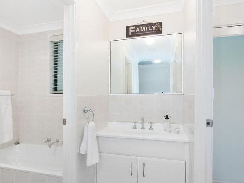 35 Aquarius Crescent, Erskine Park NSW 2759