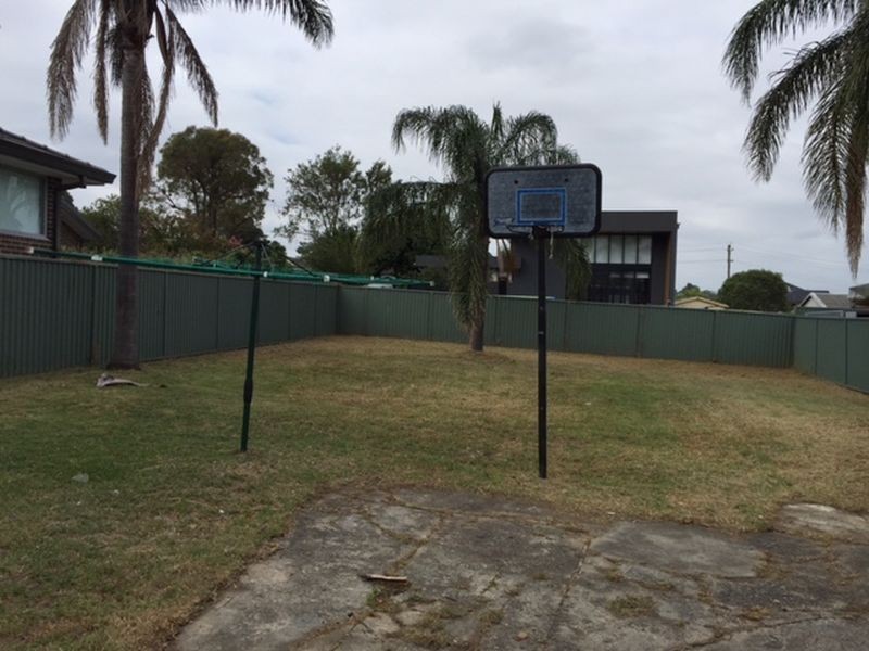 195 Neville Street, Smithfield NSW 2164