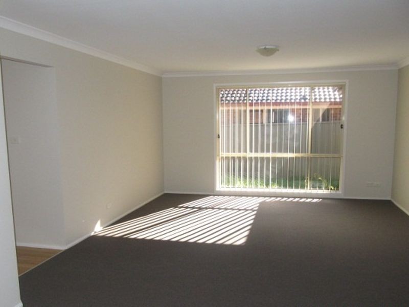 39 Monarch Circuit, Glenmore Park NSW 2745