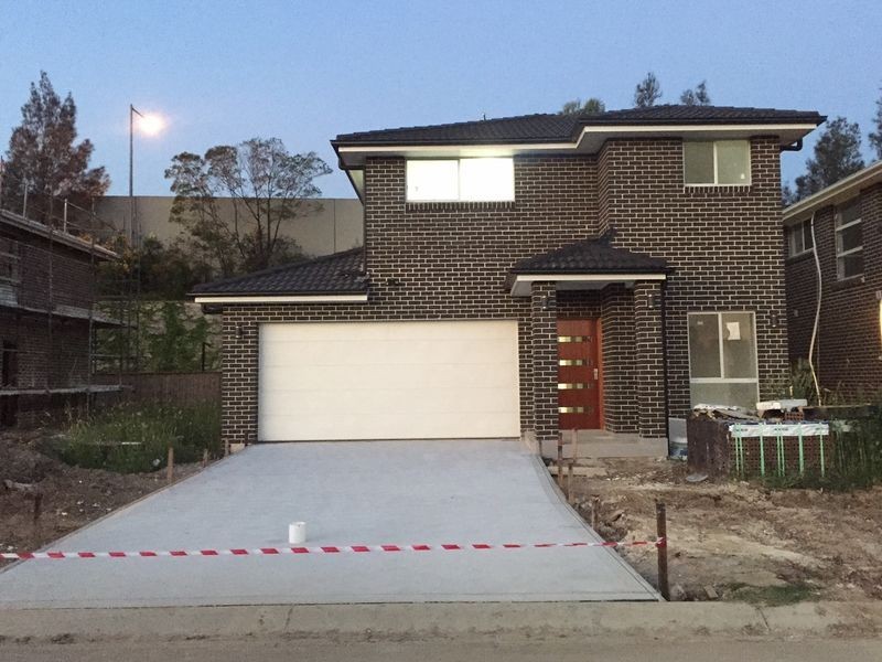 26 Lightning Ridge, Hinchinbrook NSW 2168