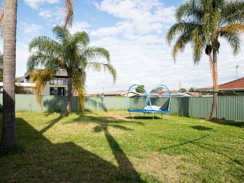 195 Neville St,, Smithfield NSW 2164