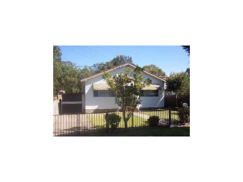 29 Bland Street, Carramar NSW 2163