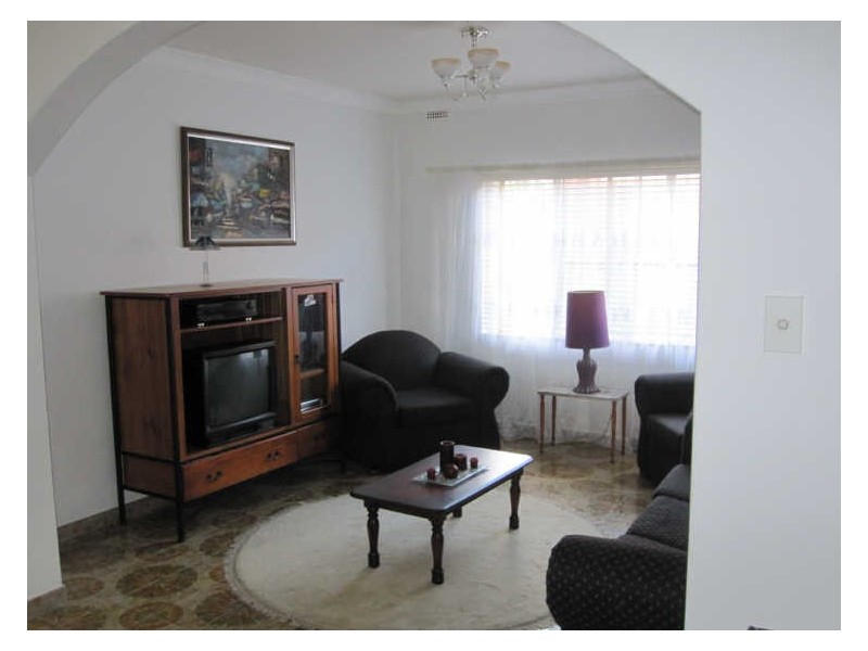 77 Gipps, Smithfield NSW 2164