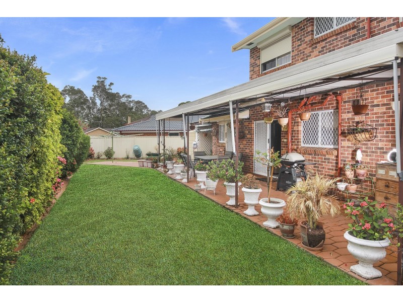 14 Quinn Place, Prairiewood NSW 2176