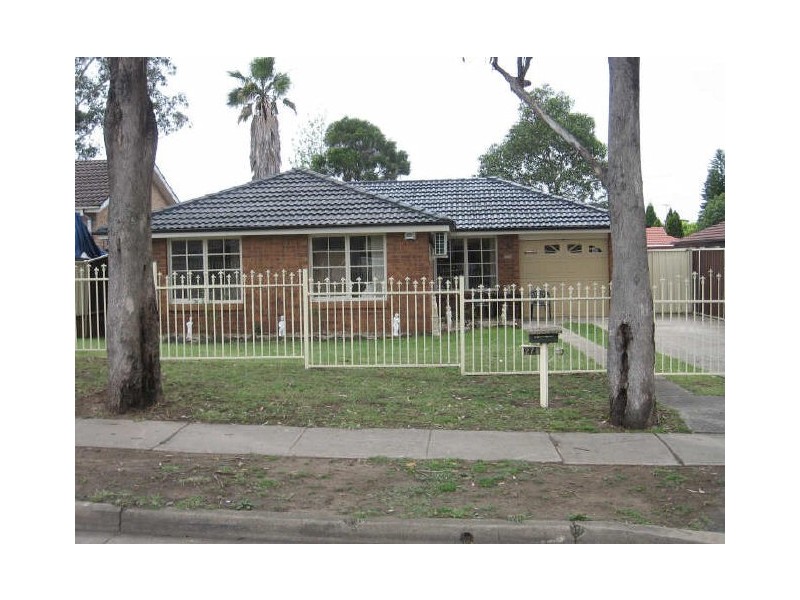 278 Mimosa Road, Greenfield Park NSW 2176
