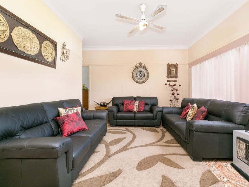 53 Crown Street, Fairfield East NSW 2165