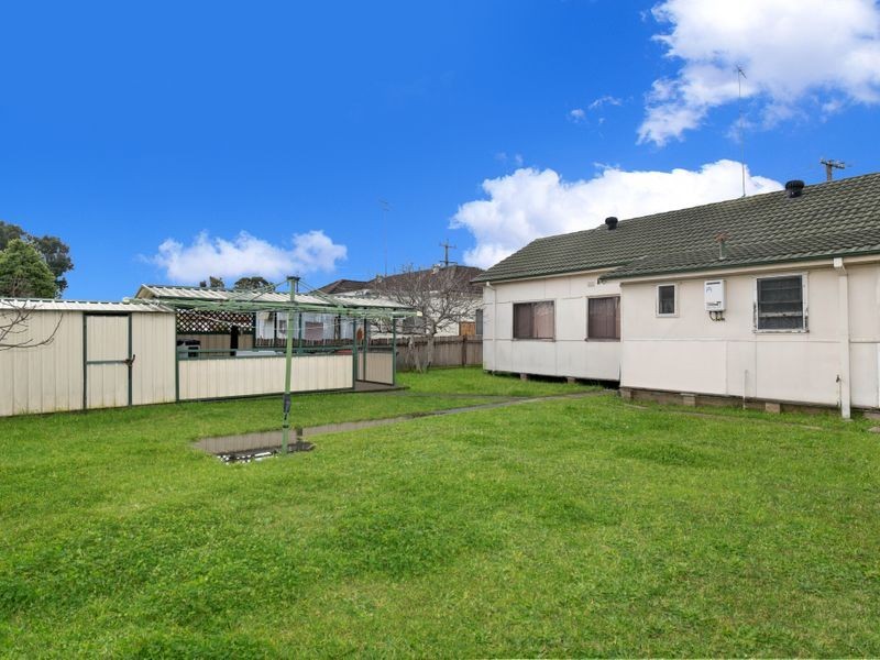 53 Crown Street, Fairfield East NSW 2165