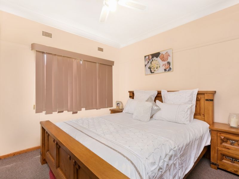 53 Crown Street, Fairfield East NSW 2165