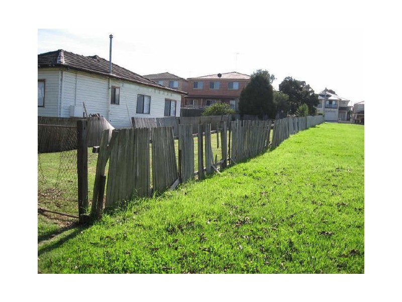 19 Throsby Street, Fairfield Heights NSW 2165