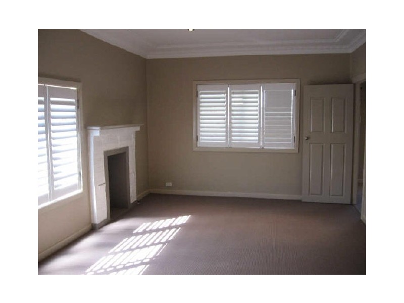 427 Hamilton Road, Fairfield West NSW 2165