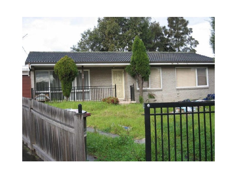 32 Blaxland Street, Yennora NSW 2161