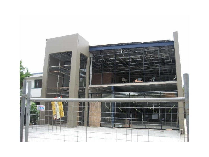 8 Nelson Street, Fairfield NSW 2165