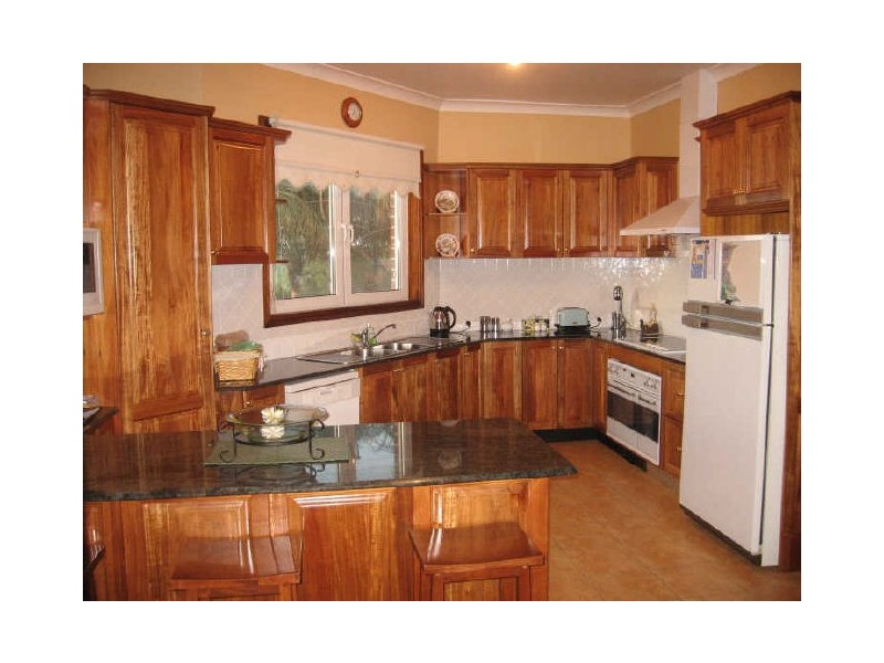 Bossley Park NSW 2176