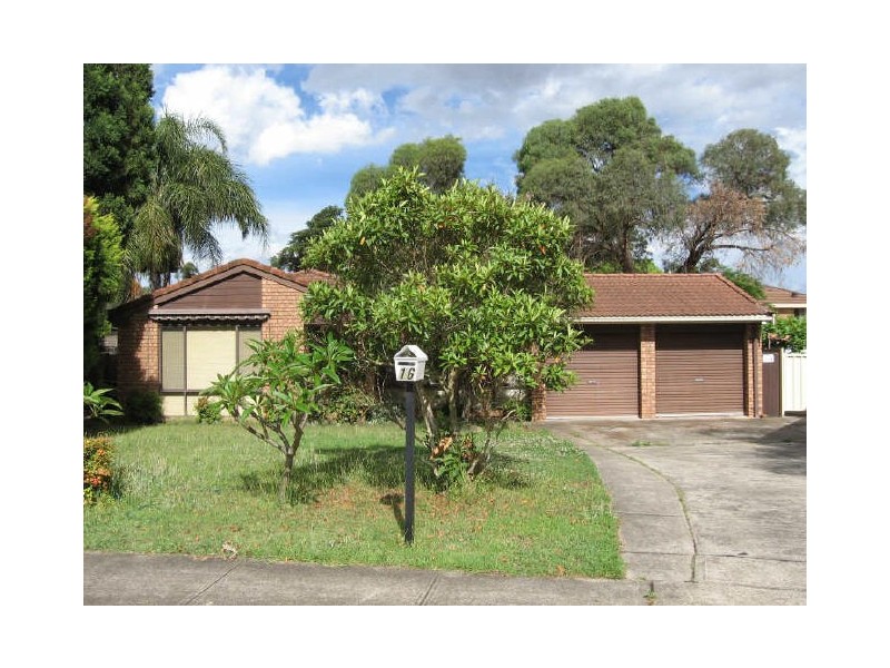 16 Pirie Close, Wakeley NSW 2176