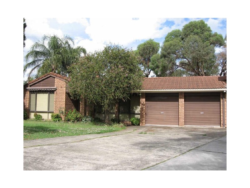 16 Pirie Close, Wakeley NSW 2176