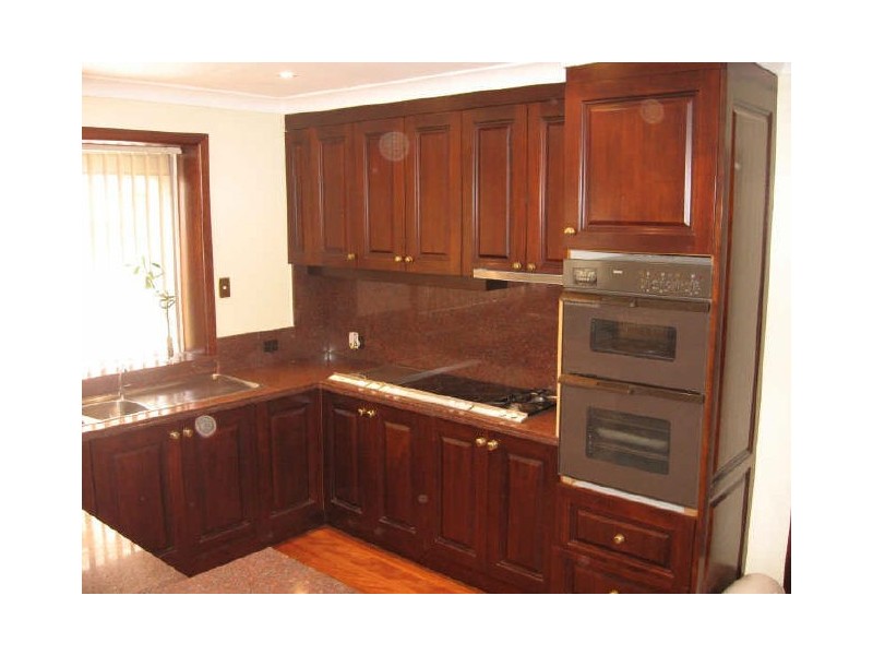 21 Greenvale Street, Fairfield West NSW 2165