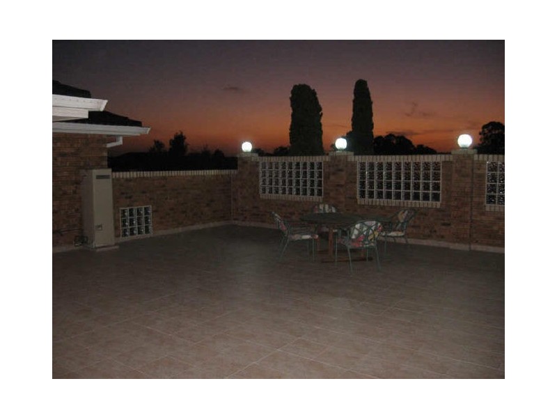 21 Greenvale Street, Fairfield West NSW 2165