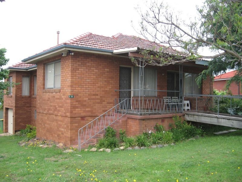 5 Theresa Street, Smithfield NSW 2164