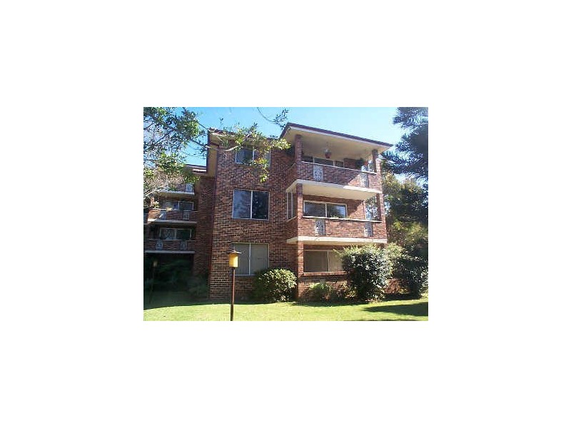 8/8-10 Ulverstone Street, Fairfield NSW 2165