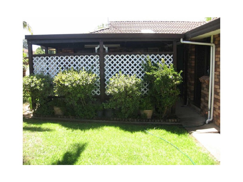 9 Corio Road, Prairiewood NSW 2176