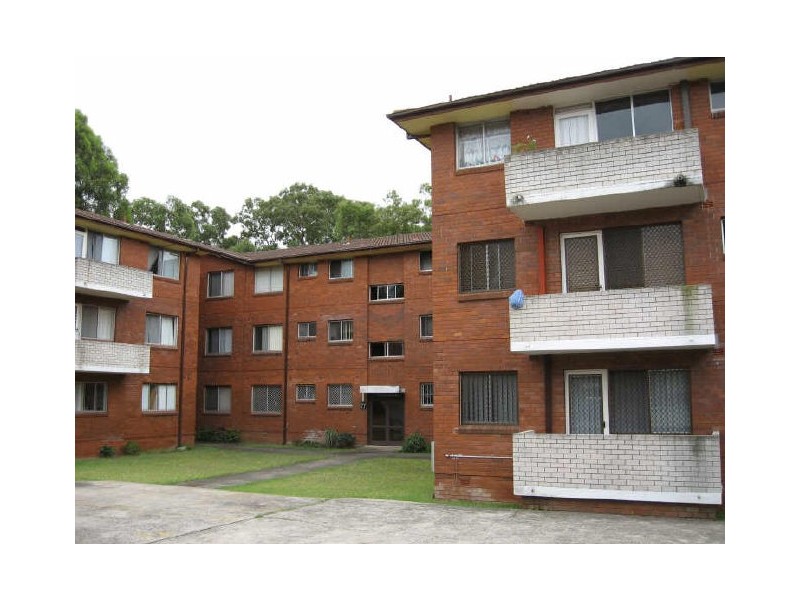 5/190 Sandal Crescent, Carramar NSW 2163