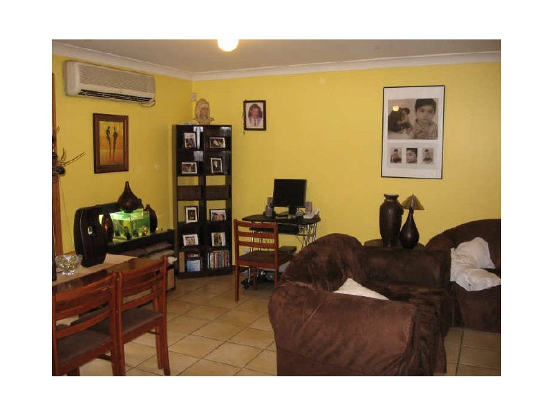 Fairfield West NSW 2165