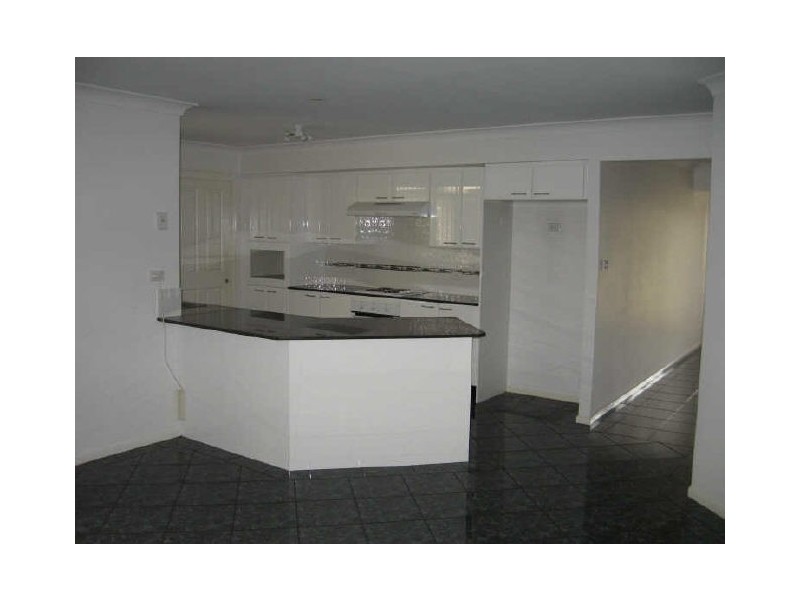 12a Lindsay Avenue, Smithfield NSW 2164