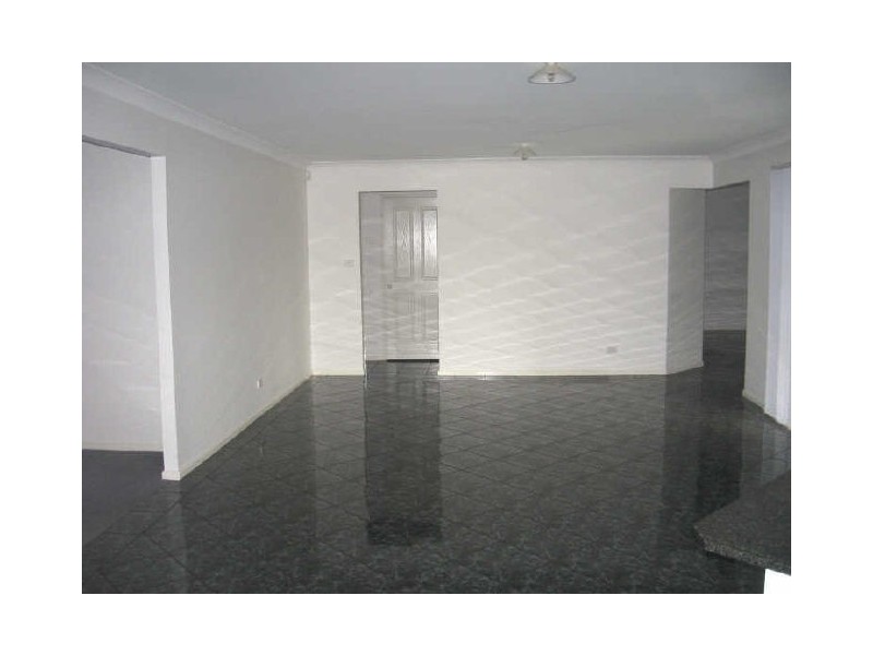 12a Lindsay Avenue, Smithfield NSW 2164