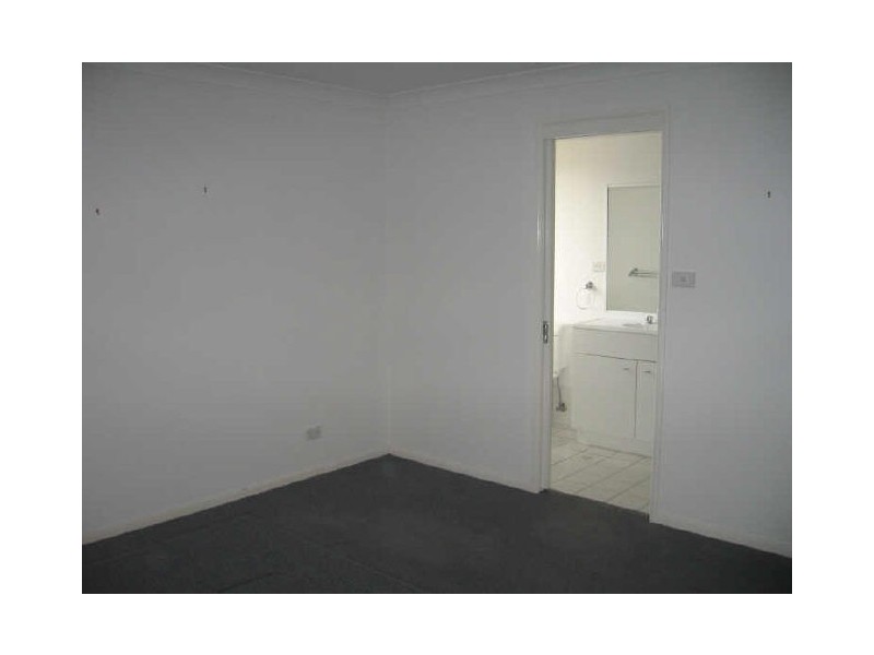 12a Lindsay Avenue, Smithfield NSW 2164