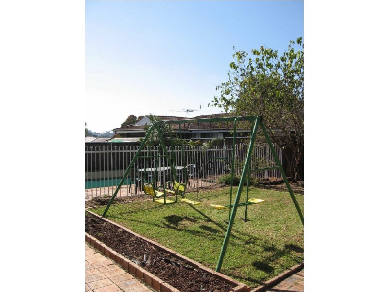 10 Welcome Street, Wakeley NSW 2176