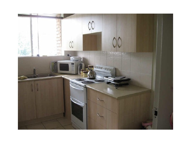 Fairfield NSW 2165