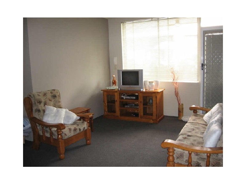 Fairfield NSW 2165