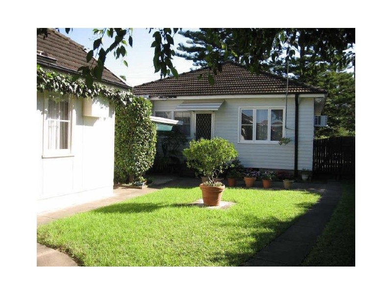 22 Bonham Street, Canley Vale NSW 2166