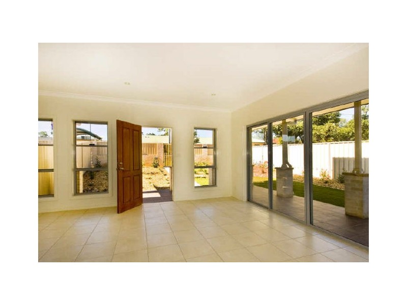 1/12-14 Albert Street, Revesby NSW 2212