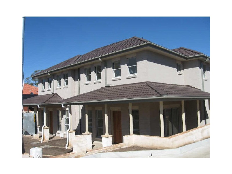 2/12-14 Albert Street, Revesby NSW 2212